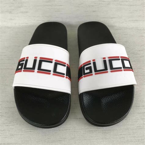 ciabatte gucci.